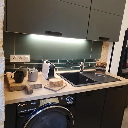 Duplex Luxe Avec Parking Centre